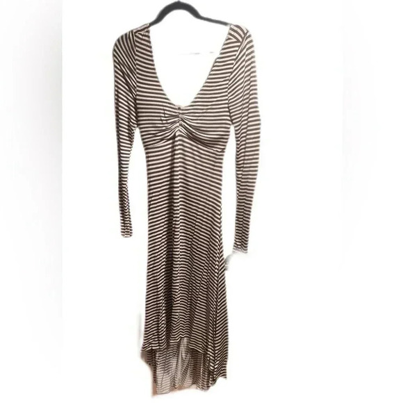 Tracy Reese Dresses & Skirts - Tracy Reese long sleeve day 2 nite stretch cream/black striped high low dress M
